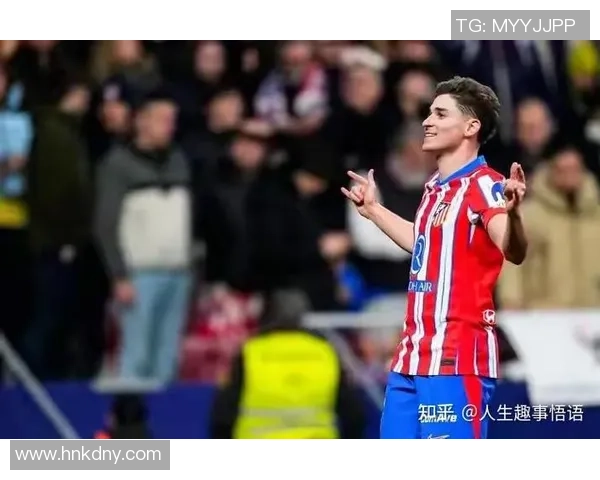 足球明星真实对话视频揭秘他们的职业生涯与生活趣事的精彩瞬间