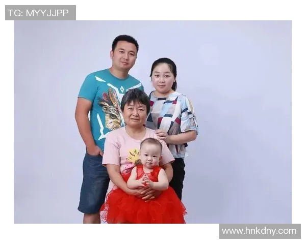 足球明星模范夫妻榜单揭晓幸福家庭的背后故事与爱情传奇