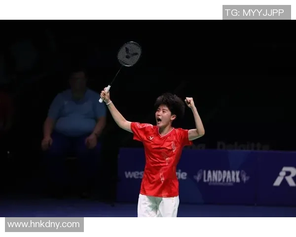 南京羽毛球队荣登羽毛球节奏排行榜第四名展现卓越实力与团队精神 南京羽毛球队荣登羽毛球节奏排行榜第四名展现卓越实力与团队精神